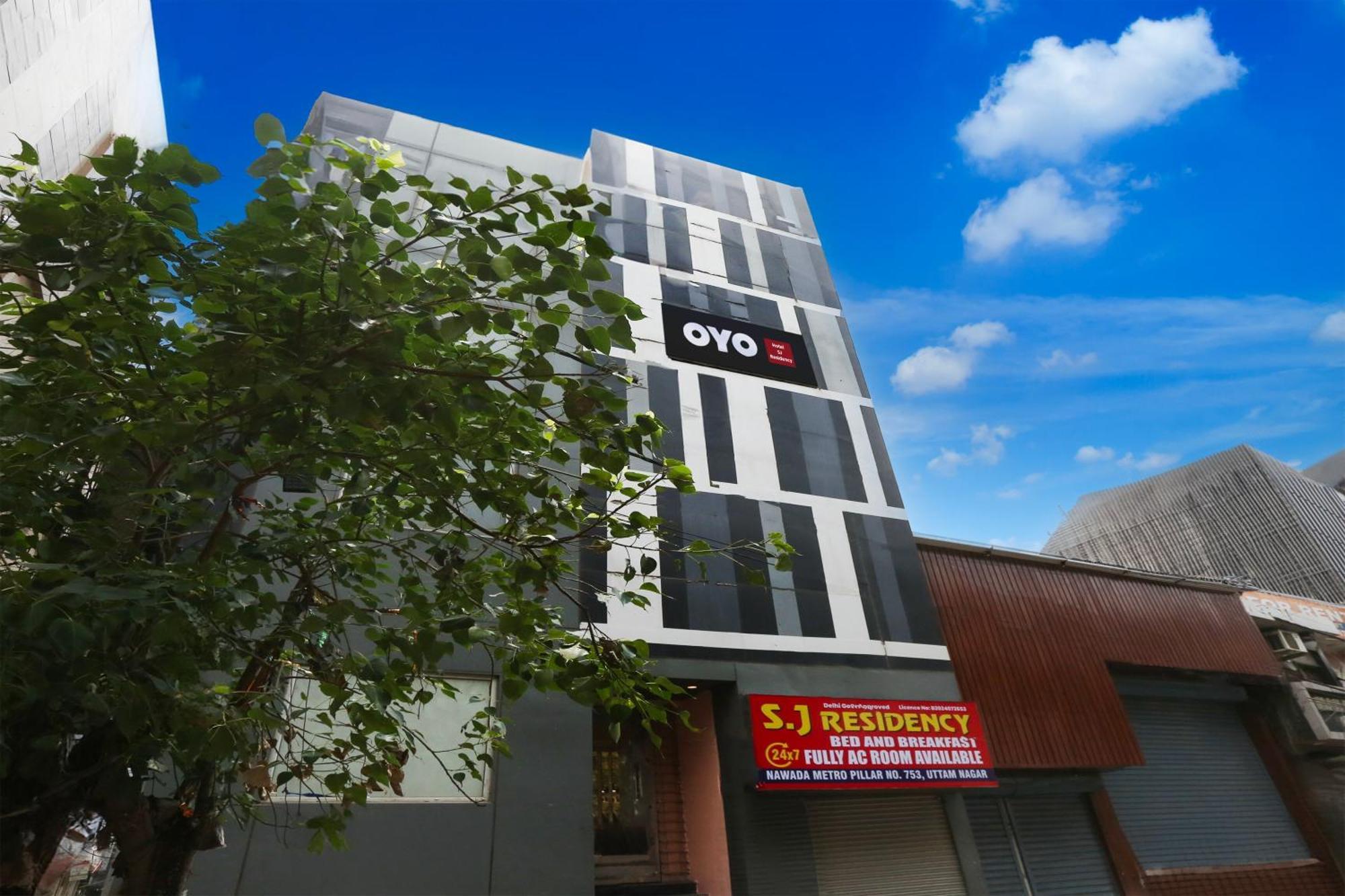 Super Hotel O S J Residency Дели Экстерьер фото